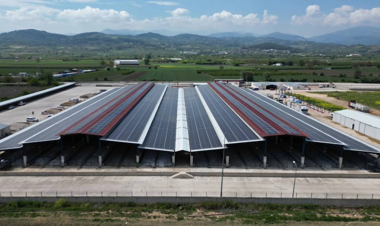 Bursa İnegöl Belediyesi’nden güneş enerjisiyle örnek tasarruf