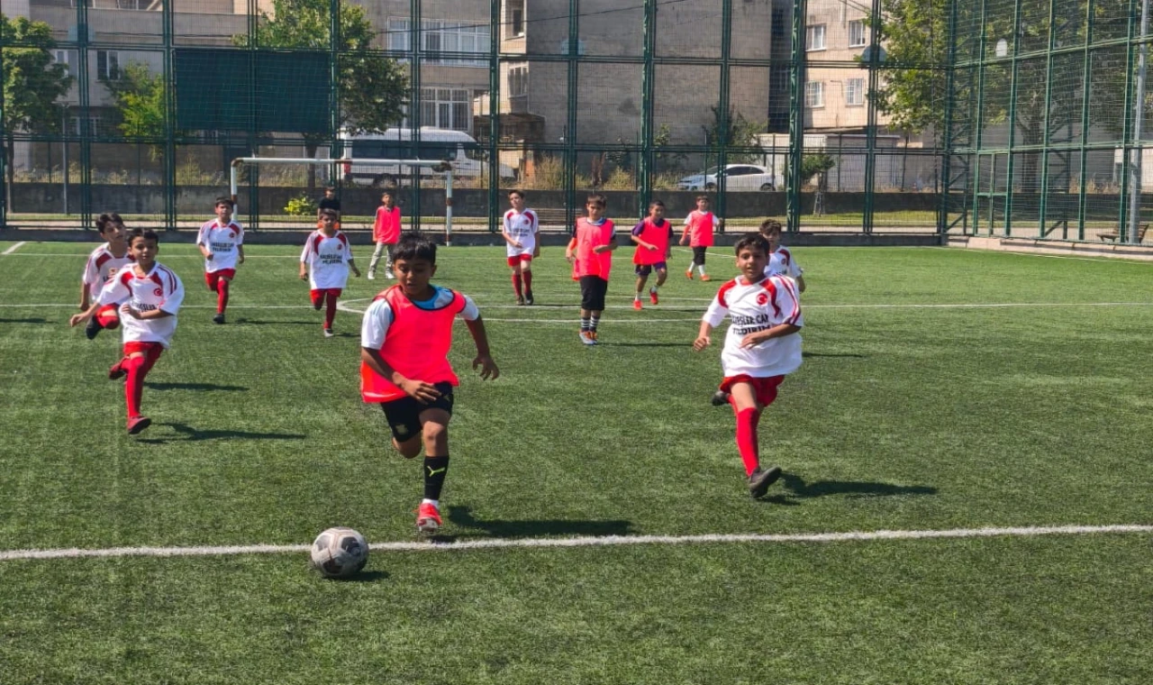 Bursa Yıldırım’da Kur’an kursları arası futbol turnuvası
