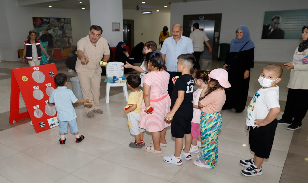 Bursa’dan lösemili çocuklara moral