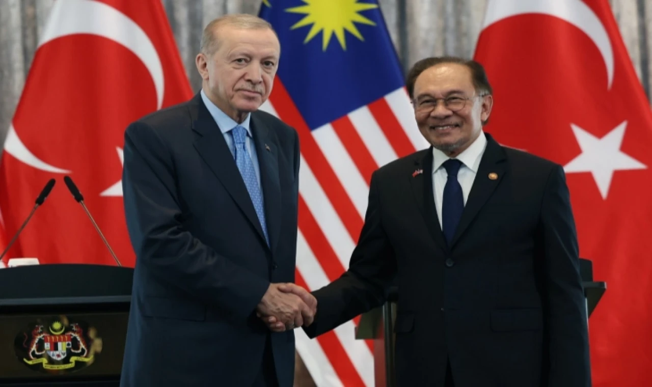 Cumhurbaşkanı Erdoğan, Enver İbrahim’le görüştü