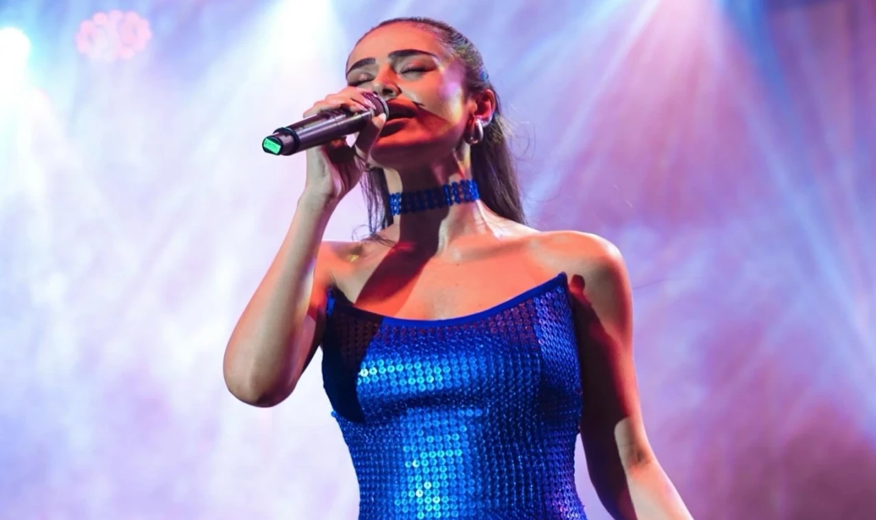 Elif Buse Doğan ’yaz’ hızını kesmiyor