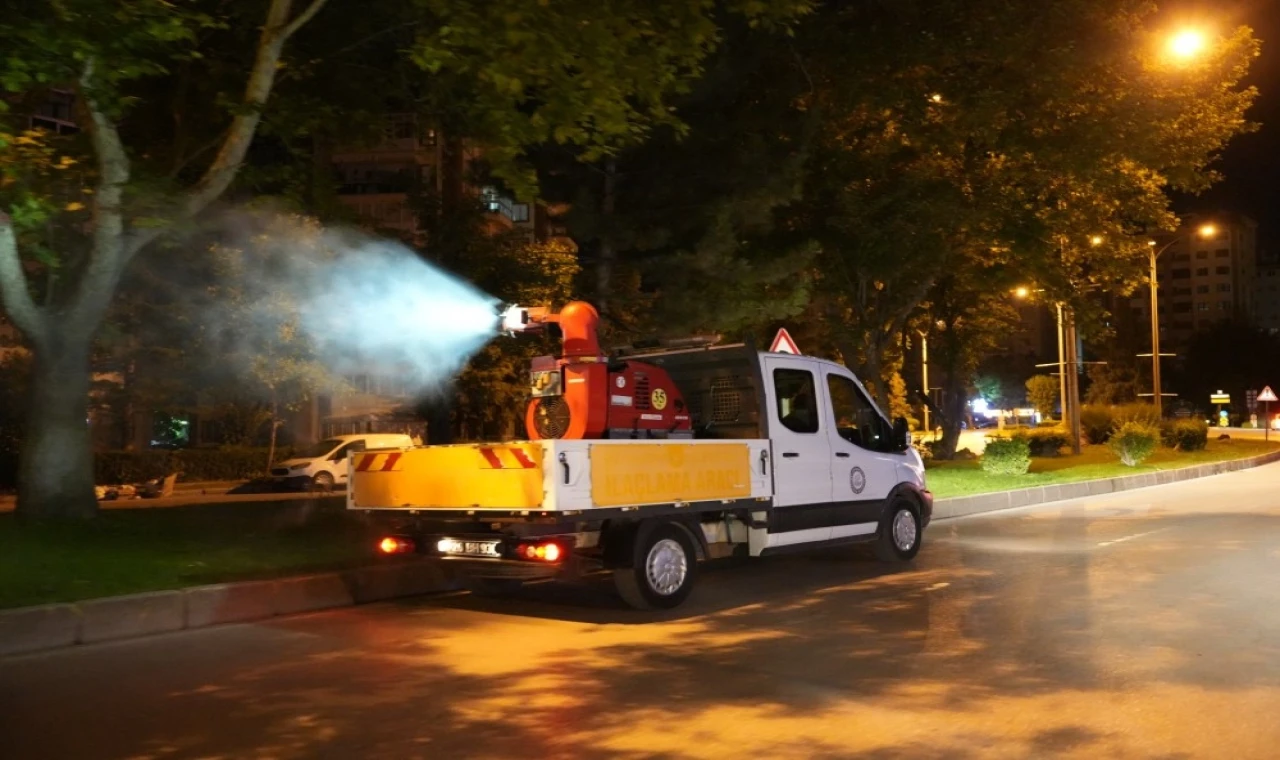 Eskişehir Büyükşehir’den haşerelerle yoğun mücadele
