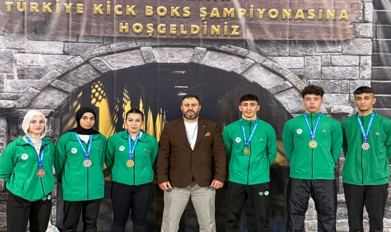 Kick Boks ’Milli’lerine Konya Meram imzası