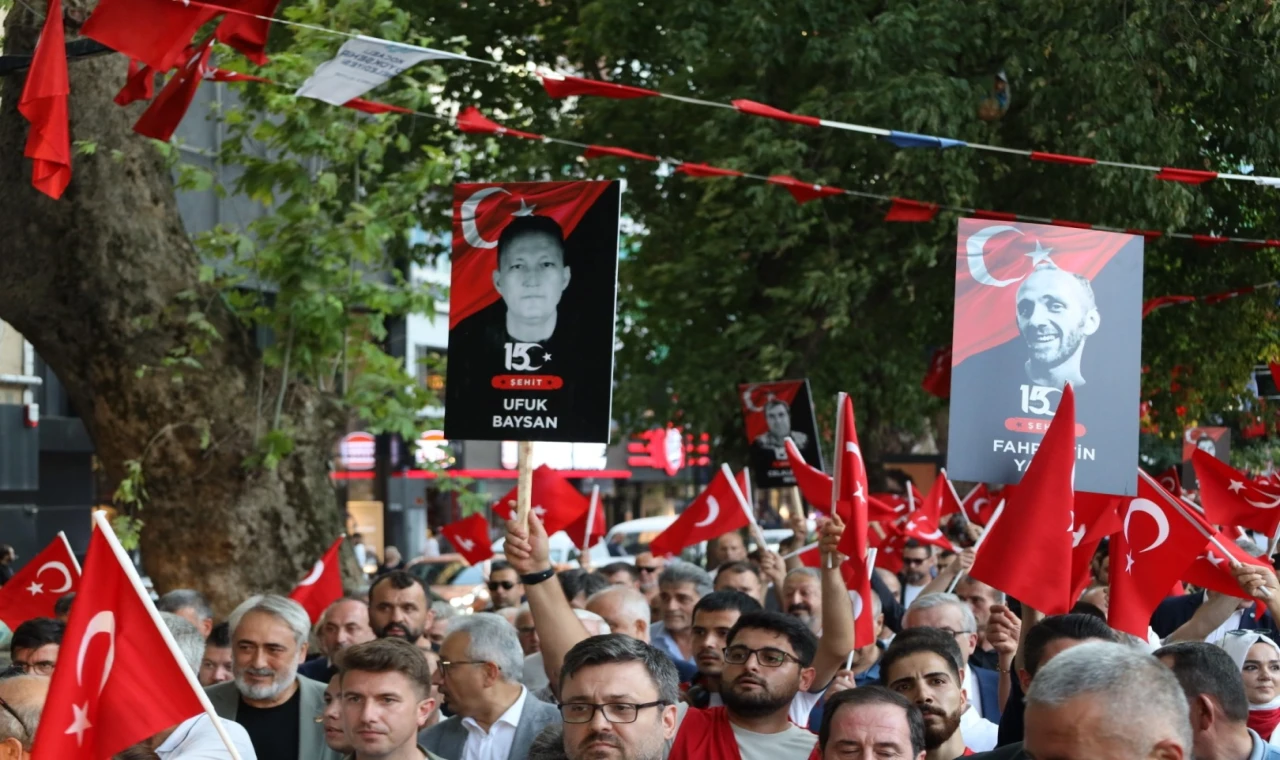 Kocaeli 15 Temmuz’un kahramanlarını unutmadı