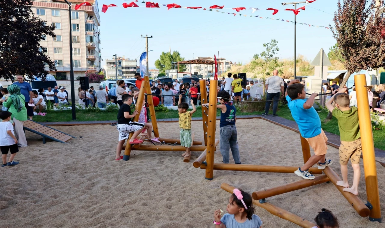 Mudanya’da “Çocuk Dostu Sokak” hayata geçti