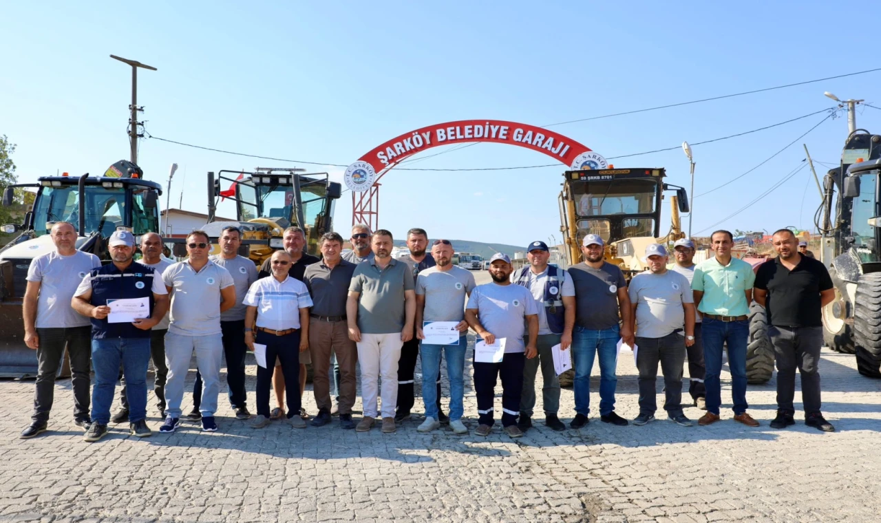 Tekirdağ Şarköy’ün kahraman personeline takdir belgesi