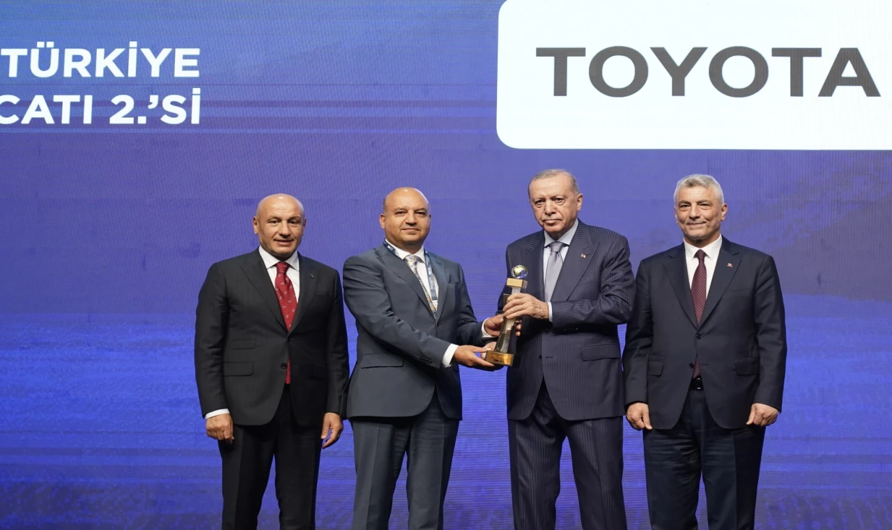 Toyota Türkiye ihracatta şampiyonlar arasında 2’nci oldu