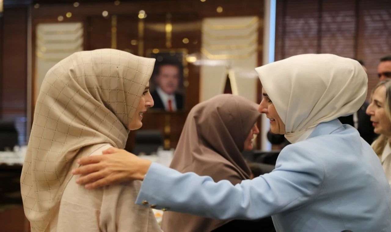 Bakan Göktaş, Bingöl’de şehit aileleri ve gazilerle “Terörsüz Türkiye Kardeşlik Sofrası”nda buluştu