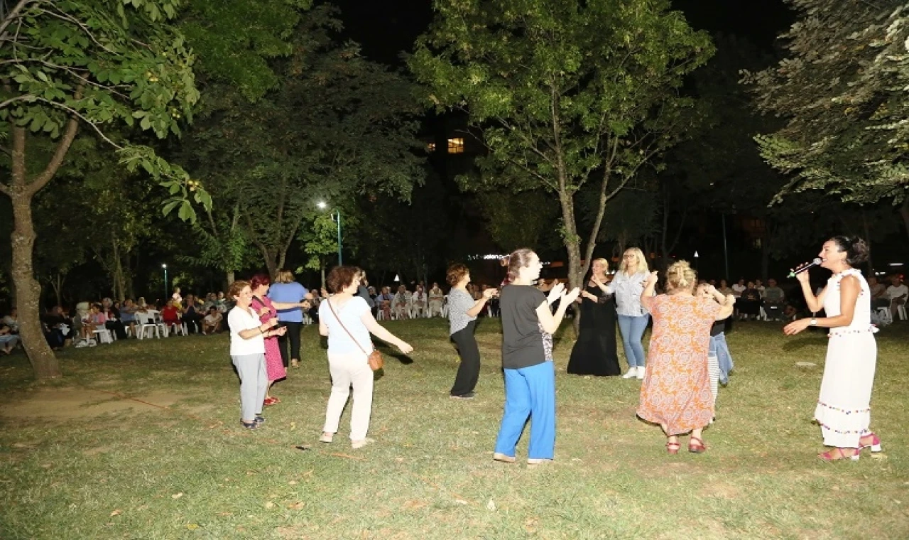 Bursa Nilüfer Ataevler’de renkli gece