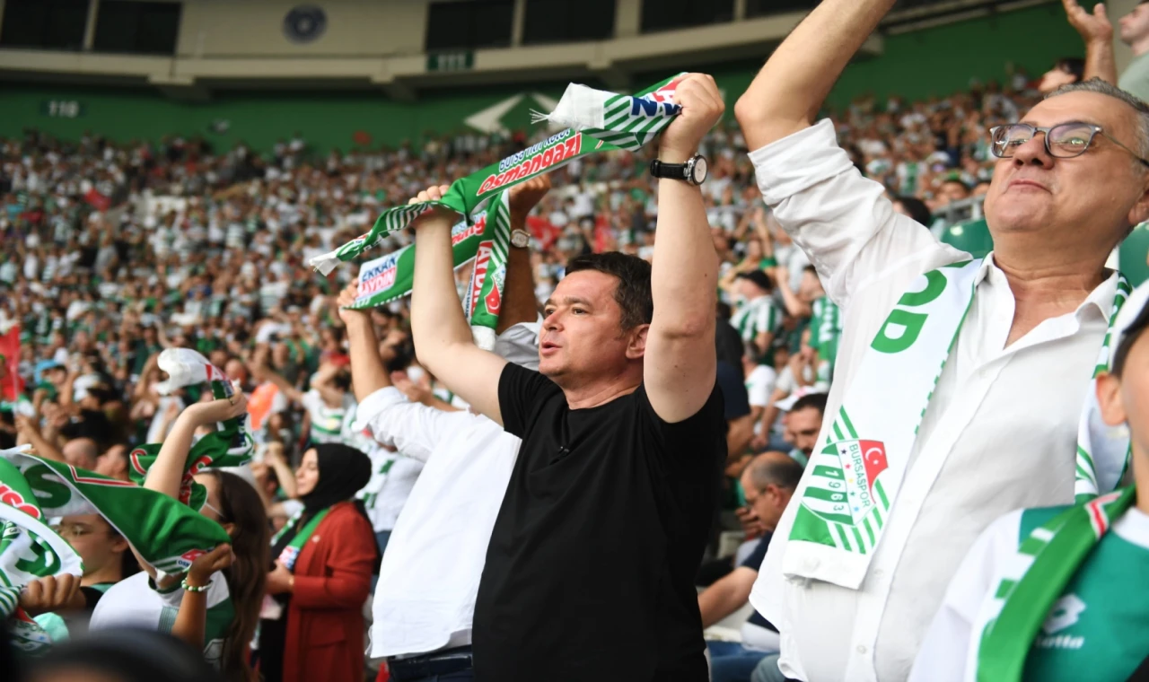 Bursa Osmangazi’den Bursaspor’a taraftar katkısı