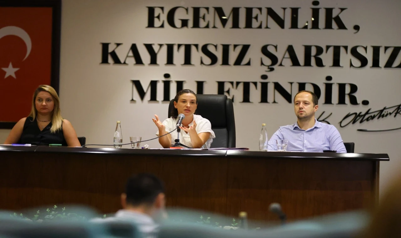 Efes Selçuk’ta trafik sakinleştirme ve işgaliye bedelleri gündemde