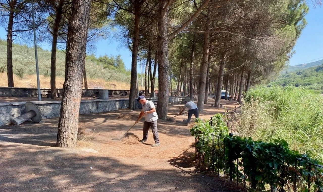 Gemlik Kurtul Piknik Alanı’nda kapsamlı temizlik