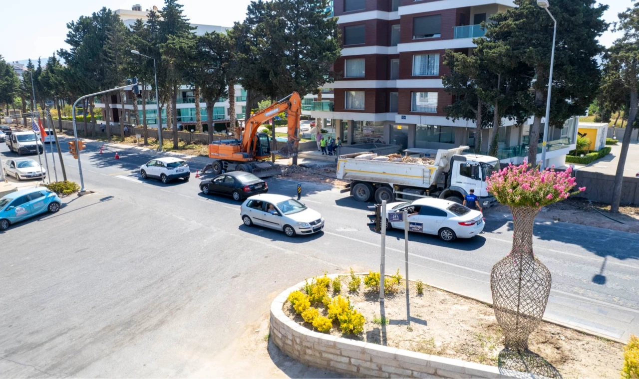 İzmir Güzelbahçe’de ana arterler yenileniyor