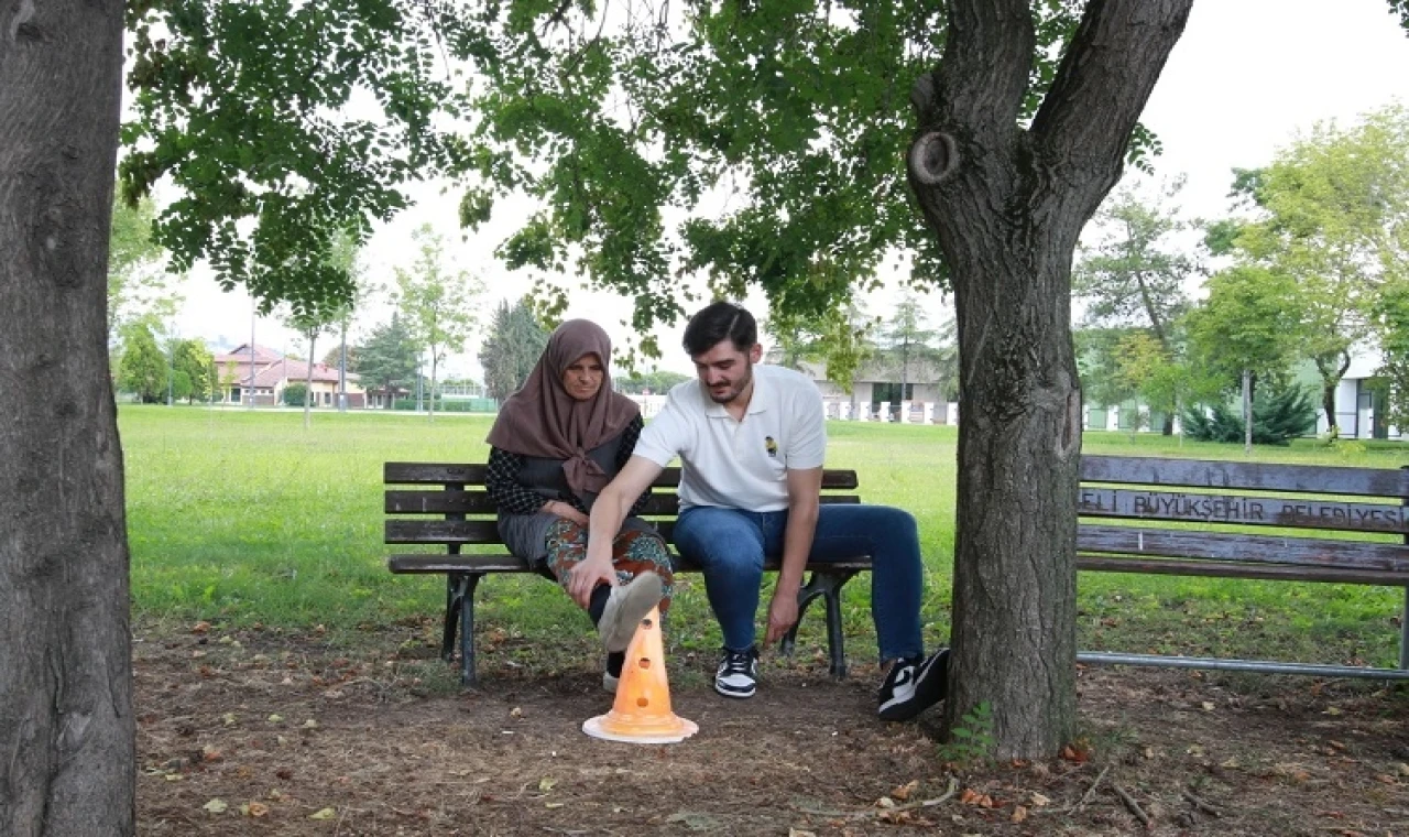 Kocaeli Büyükşehir’den Alzheimer hastalarına şefkat eli