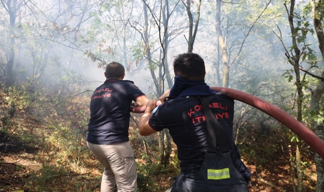 Kocaeli Büyükşehir’den Karamürsel yangını için seferberlik