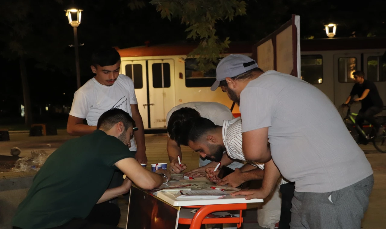 Konya’da ’Saadet’li gençlerden fidan kampanyası
