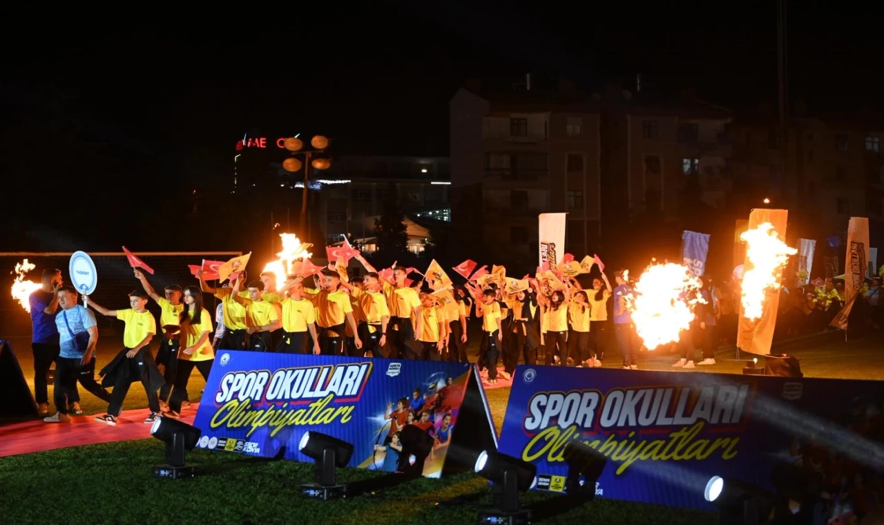 Konya’da ’Spor Okulları Olimpiyatları’na coşkulu açılış
