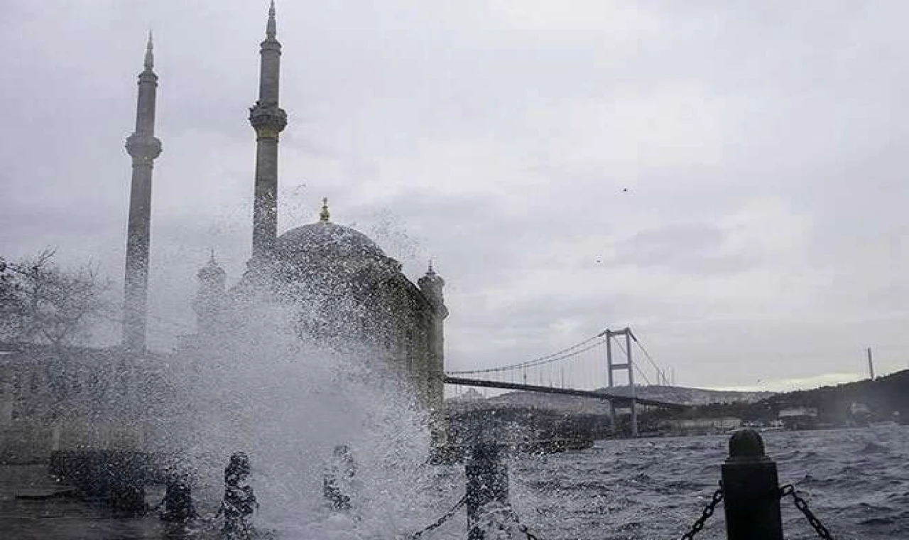 Marmara ve Kuzey Ege’de kuvvetli rüzgar