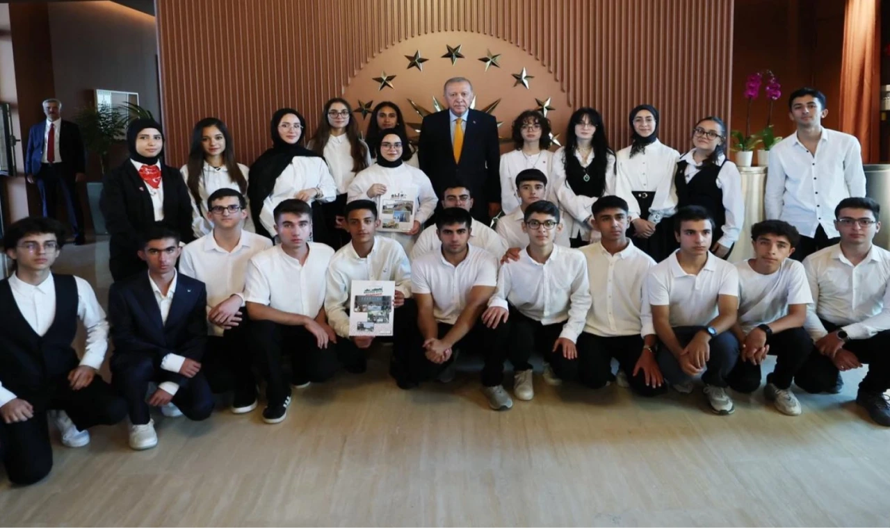 ’Maziden Atiye’ öğrencileri Ahlat Külliyesi’nde