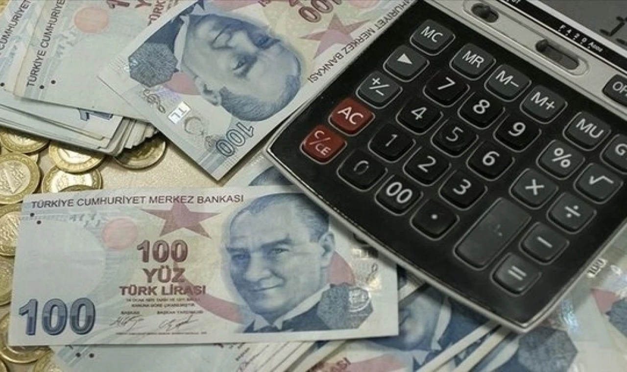 Memur ve emekli maaşlarına zam kararı ’Resmi’leşti