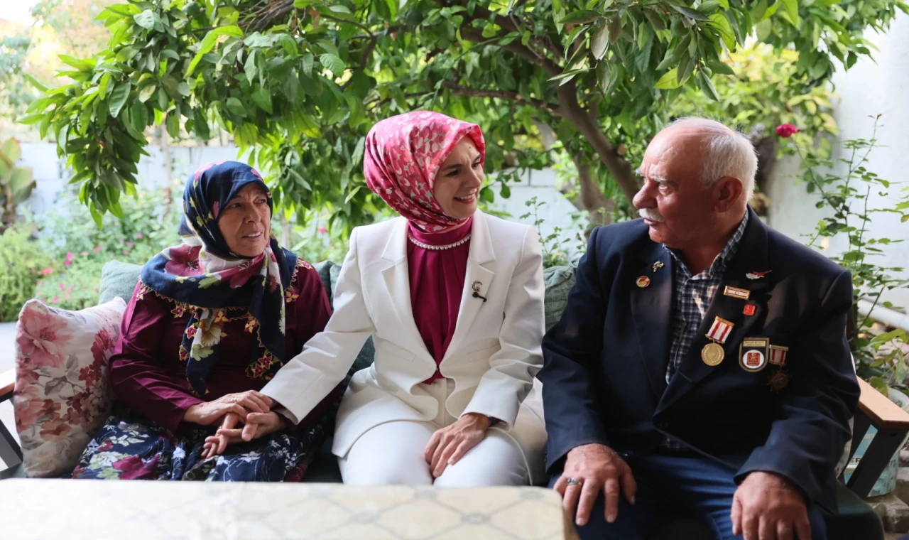 Bakan Göktaş’tan Manisa’da ’aile yılı’na özel ziyaret