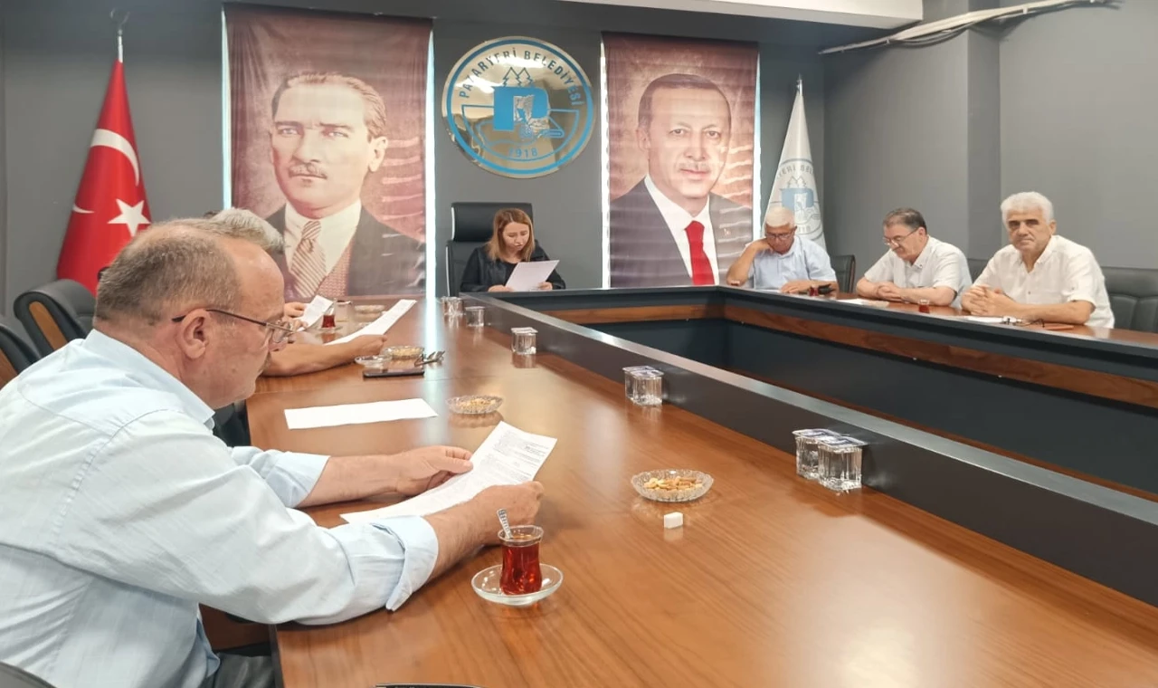 Bilecik Pazaryeri Meclisi’nde komisyon seçimi