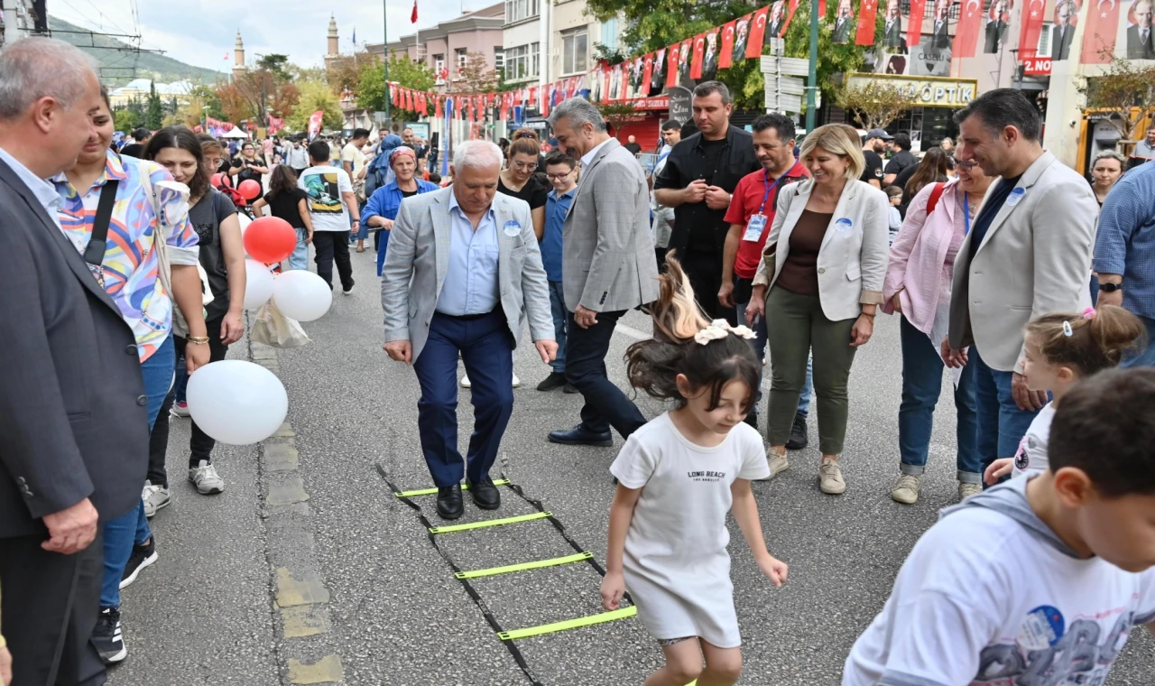 Bursa Büyükşehir’den çocuklara ’Heykel’ daveti