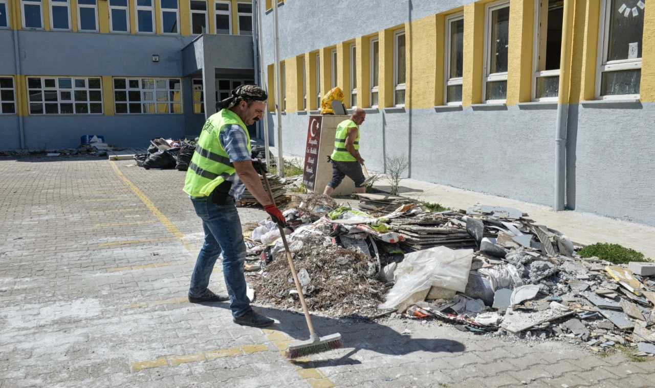 Bursa’da okullara Büyükşehir dokunuşu