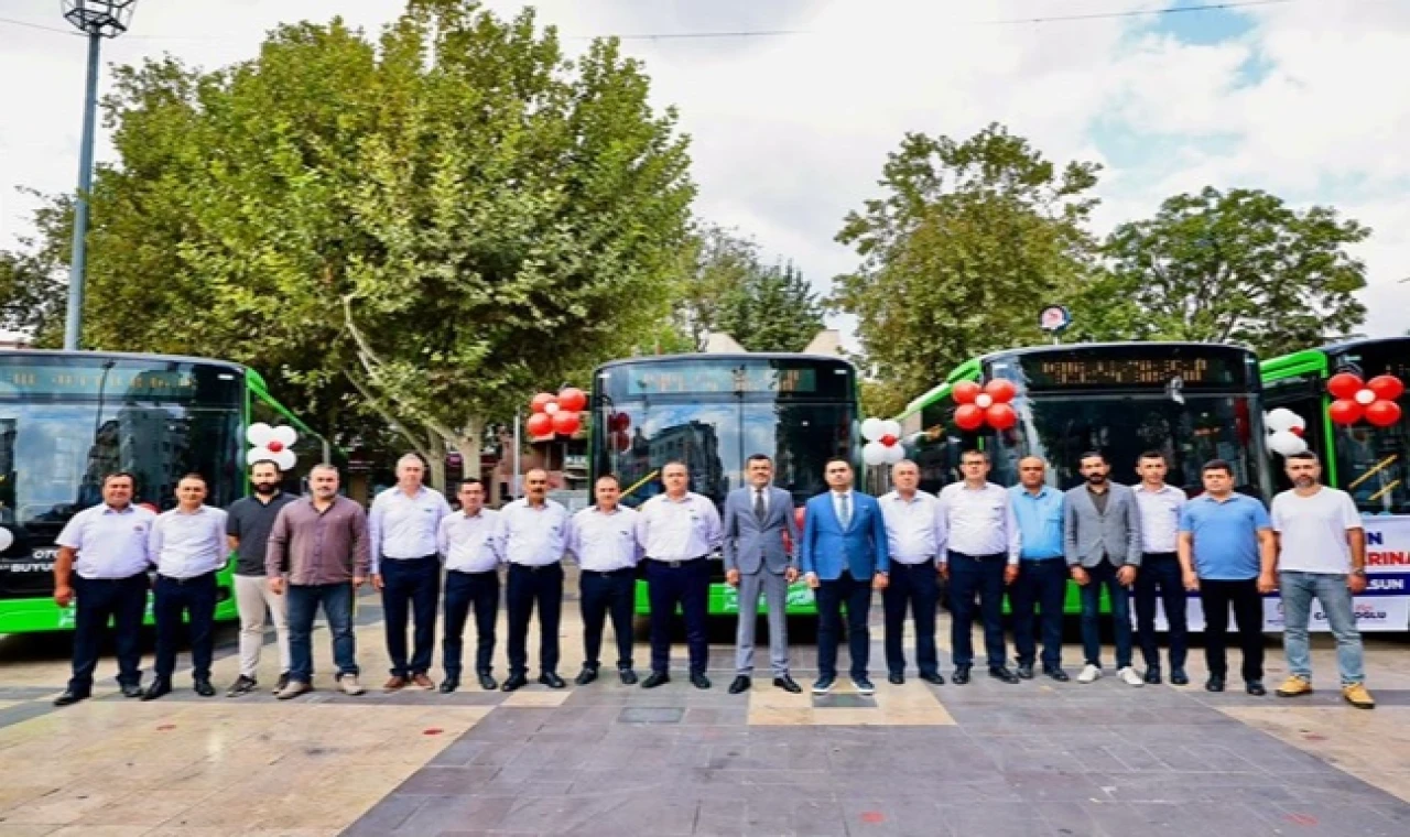 Denizli’de toplu ulaşım filosuna 30 yeni otobüs