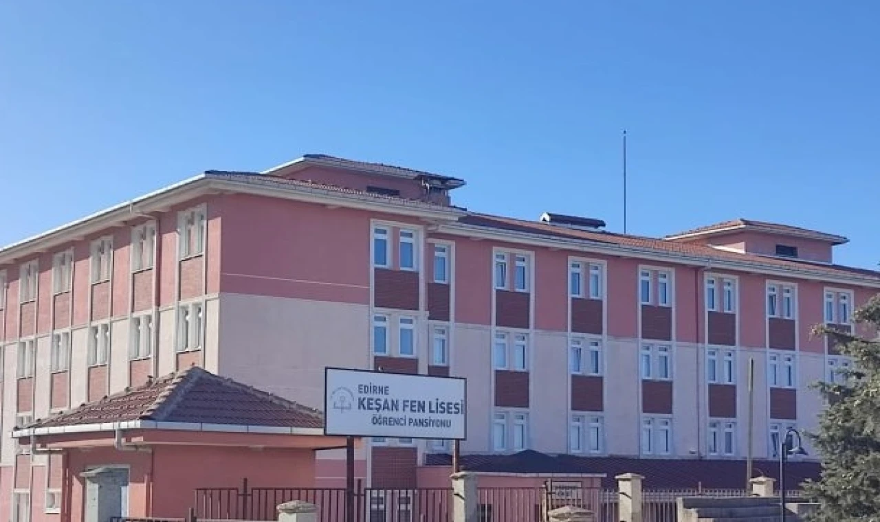 Edirne Keşan KYK Yurdu’nda su krizi! Öğrenciler temel ihtiyaçlarını karşılayamıyor!