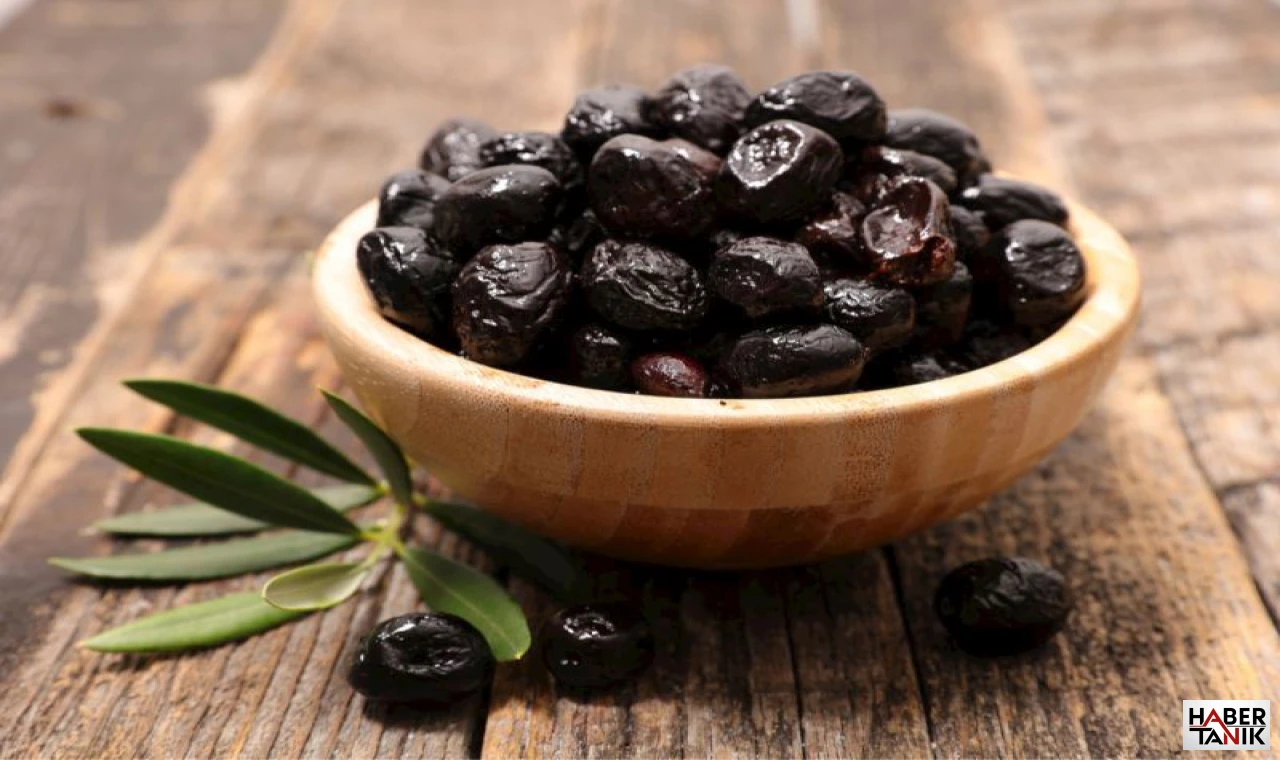 Evde Kışlık Siyah Zeytin Yapmanın Püf Noktaları