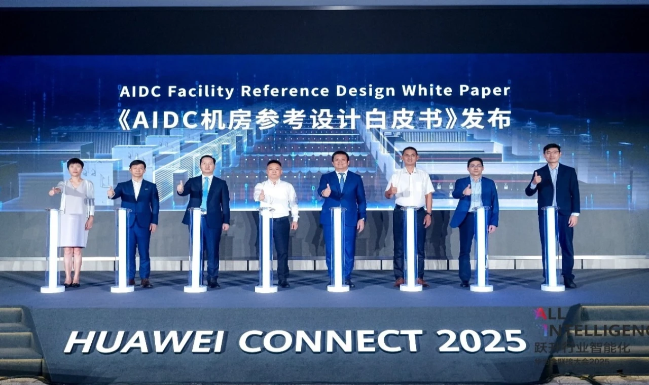 HUAWEI, Yapay zeka çağı için yüksek kaliteli ve güvenilir veri merkezlerini birlikte inşa ediyor