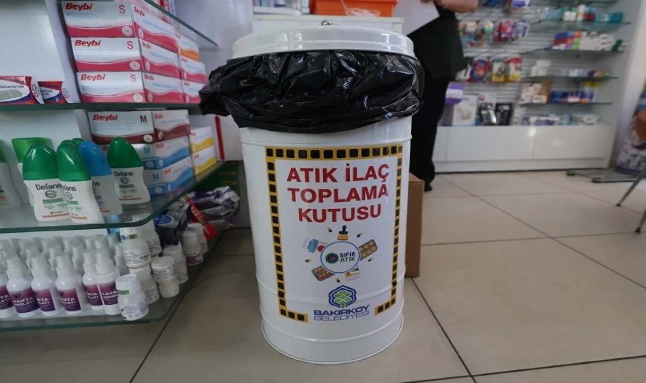 İstanbul Bakırköy’de atık ilaçlar toplanıyor
