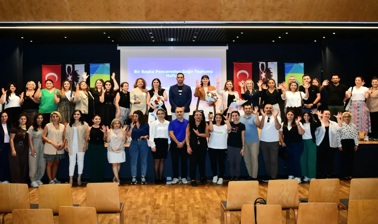 İstanbul Beylikdüzü ’engelsiz iletişim’den yana