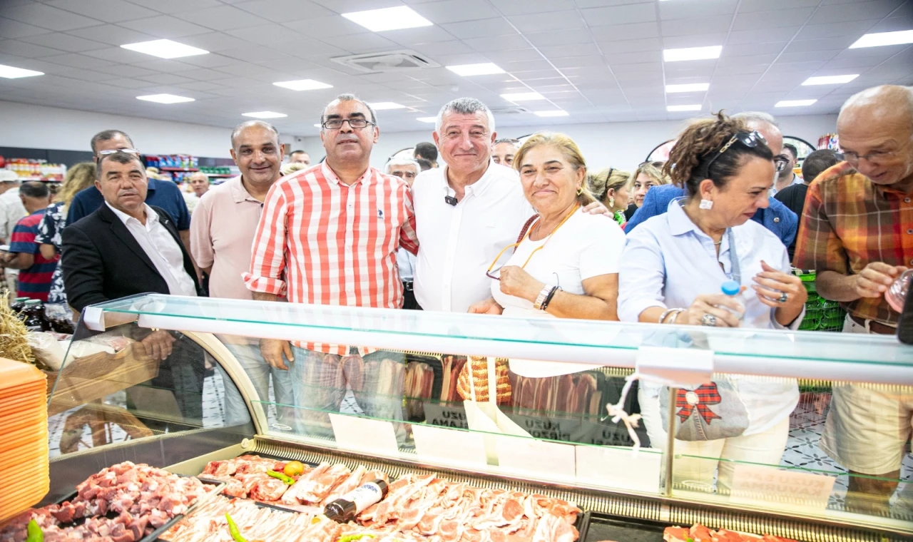 İzmir Güzelbahçe’nin gurur gününde üçüncü Güzmar