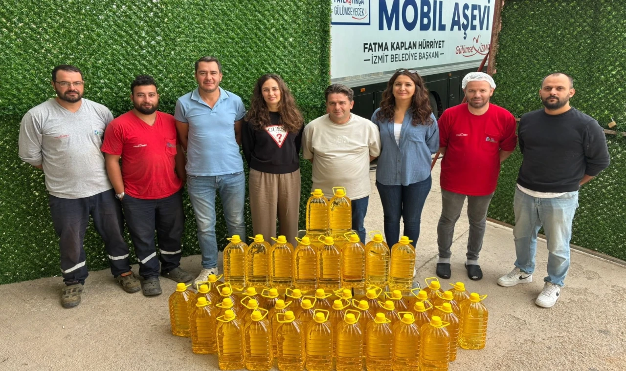 İzmit’te 335 litre yağ Aşevi’ne teslim edildi