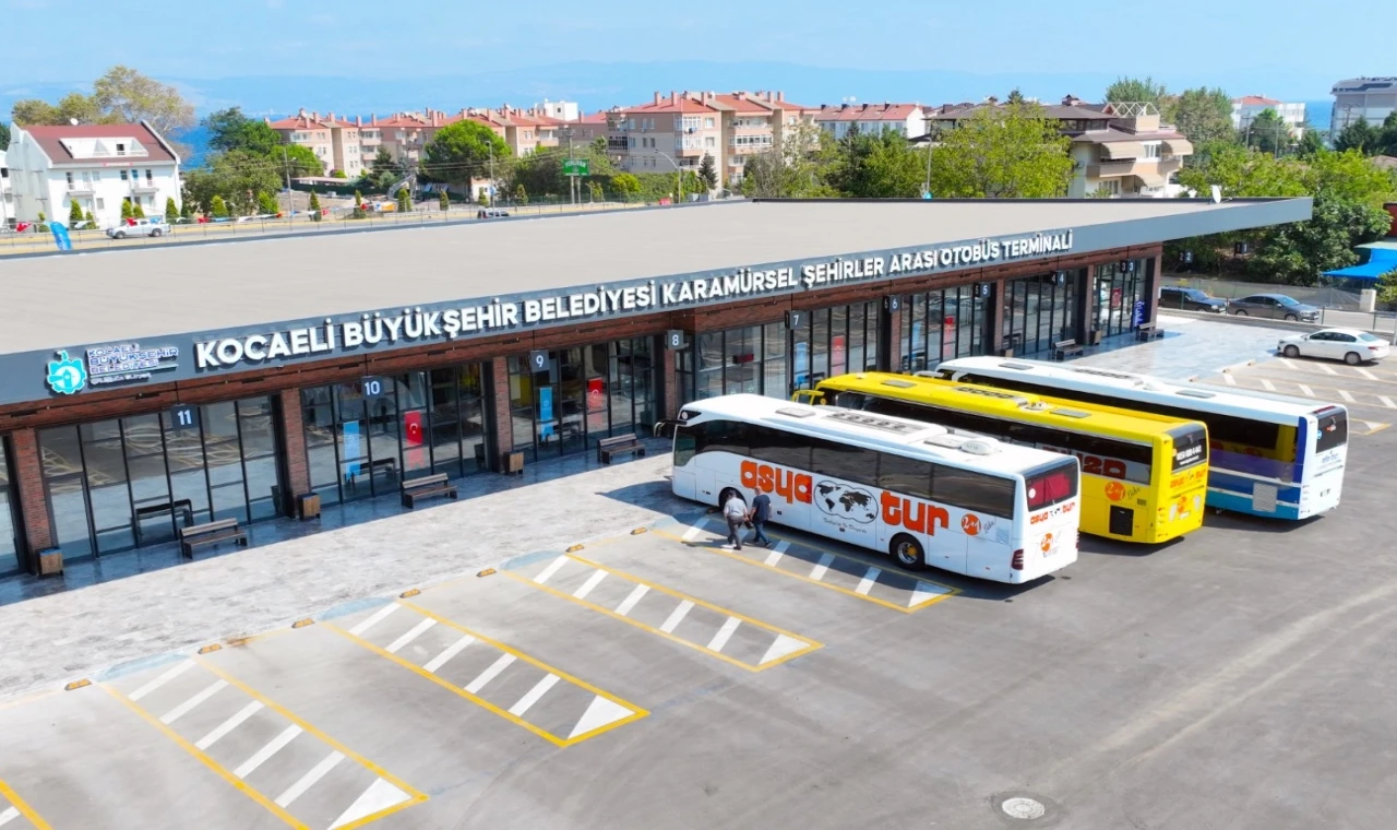 Karamürsel’in modern otogarı tanıtıldı