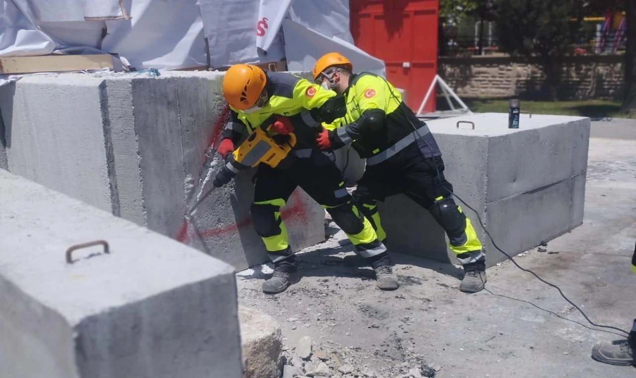 Konya’ya AFAD’dan akreditasyon... Üç ayrı seviyede ekip kuran ilk yerel yönetim oldu