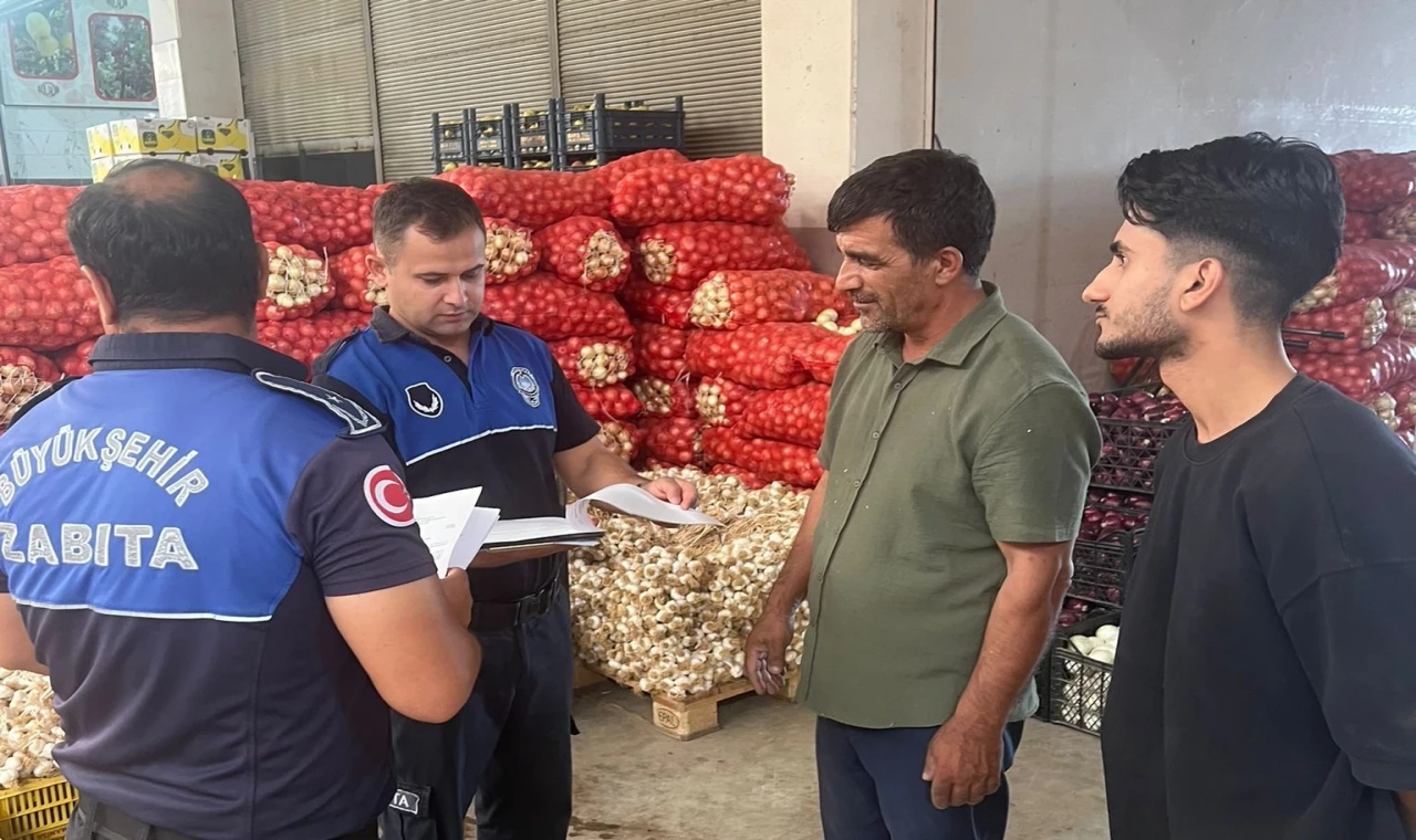 Manisa Büyükşehir’den market ve pazarlara sıkı denetim