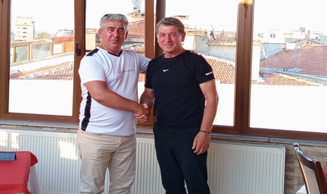 Uzunköprüspor’da sezon öncesi ayrılık