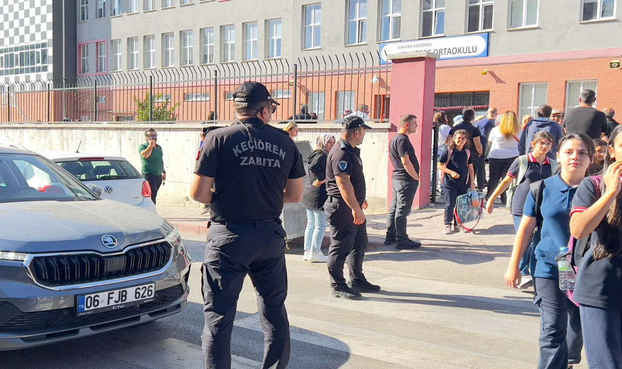 Ankara Keçiören Zabıtası’ndan trafiği rahatlatan mesai
