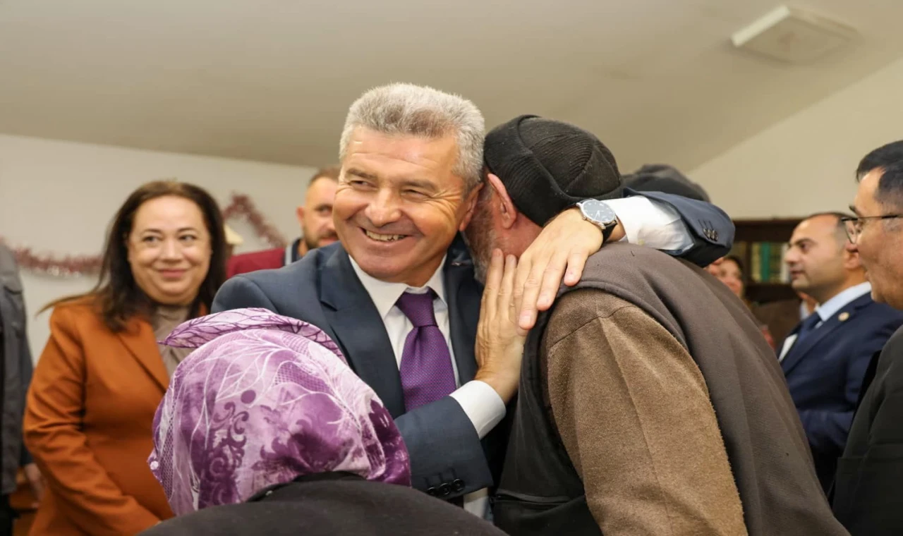 Artvin Valisi Ergün’den sakin şehir Şavşat’ta ’huzur’lu ziyaret
