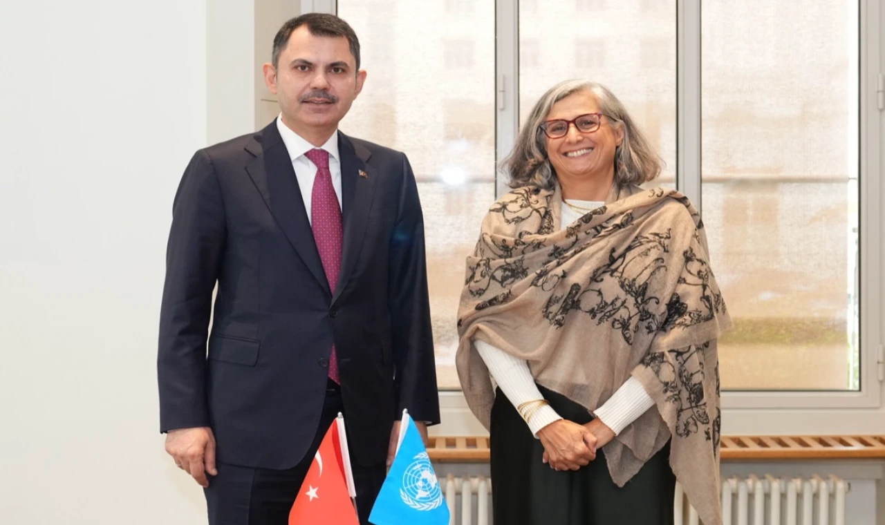 Bakan Kurum ’sıfır atık’ uygulamalarını Cenevre’de anlattı
