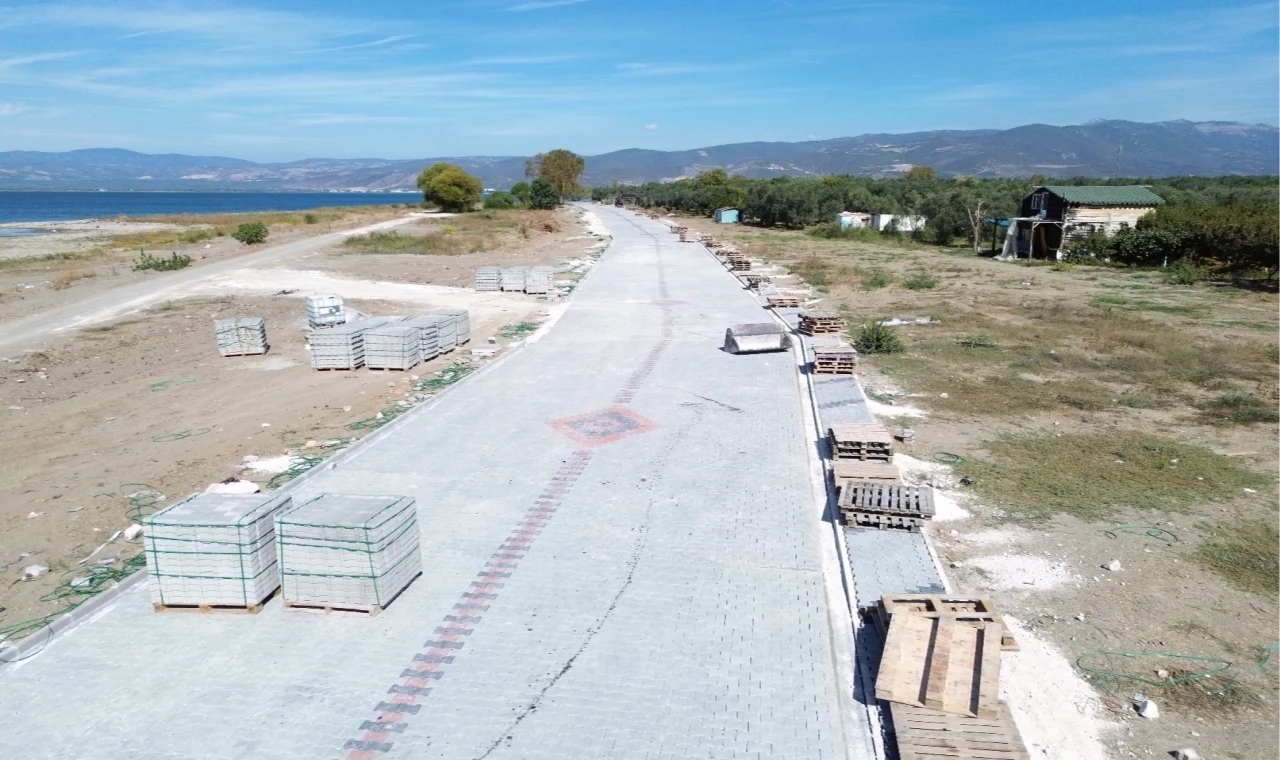 Bursa İznik’te merkezden kırsala hizmet hamlesi