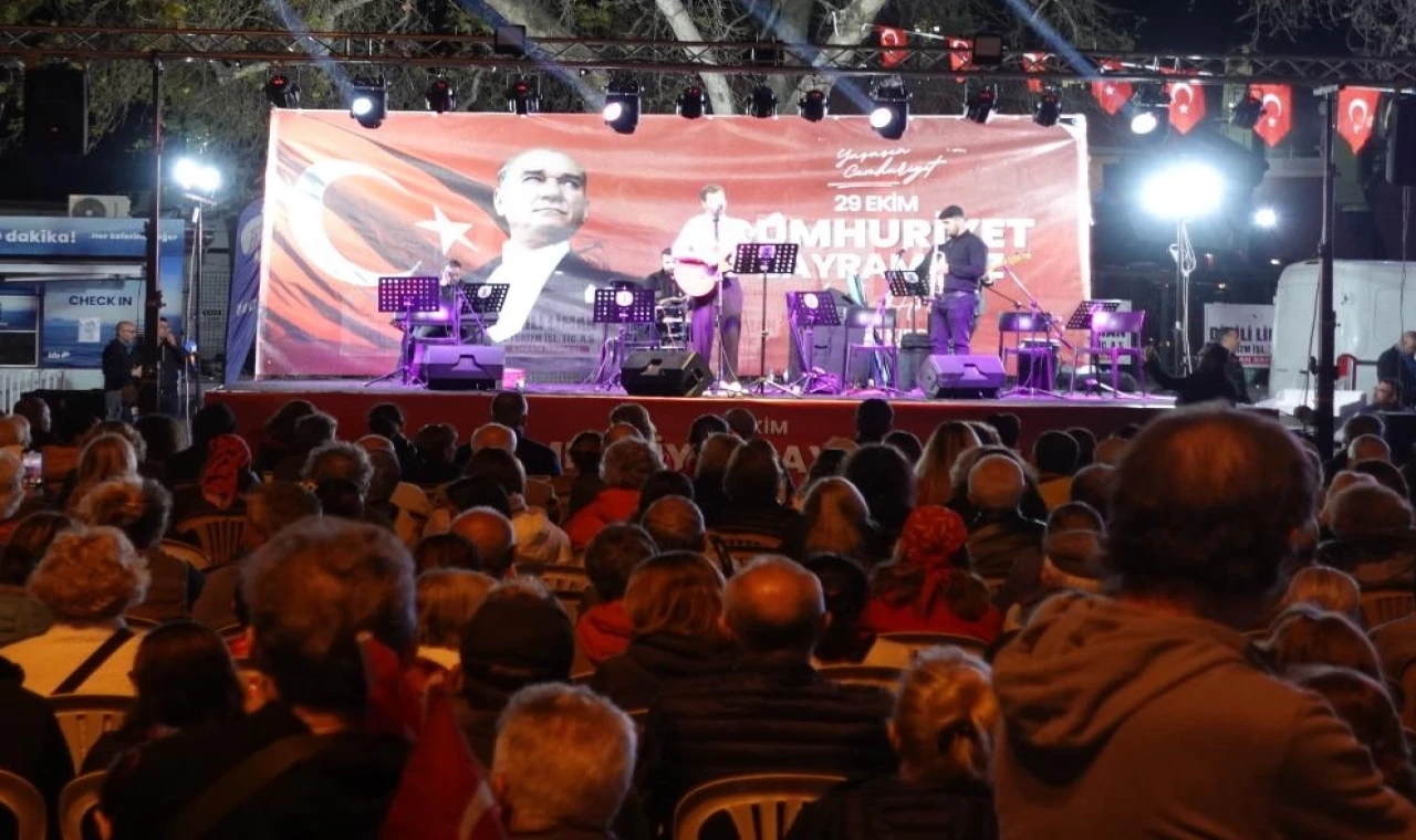 “Cumhuriyet Her Yerde” bayram coşkusunu doruğa çıkardı