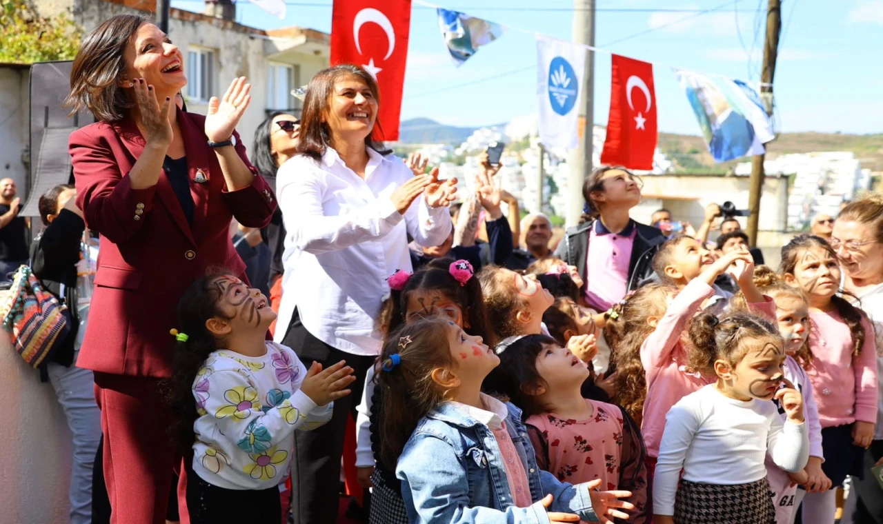 İzmir Karabağlar’da “Oyun Akademisi” açıldı