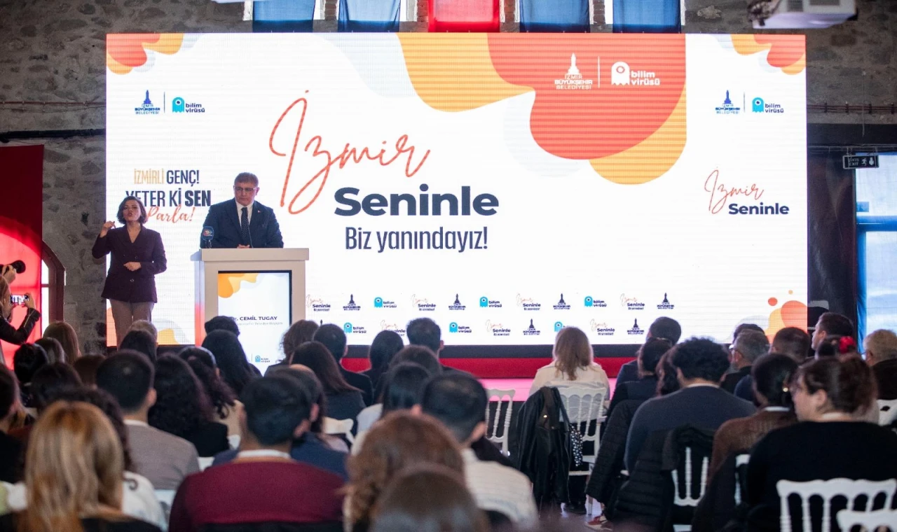 ’İzmir Seninle’ gönüllü mentörlerini arıyor