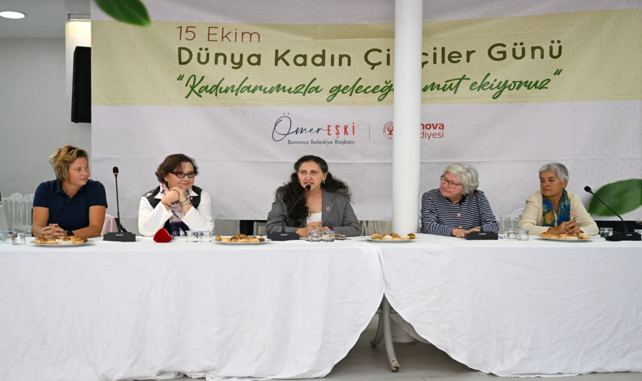 İzmir’de Bornovalı kadınlar geleceğe umut ekiyor