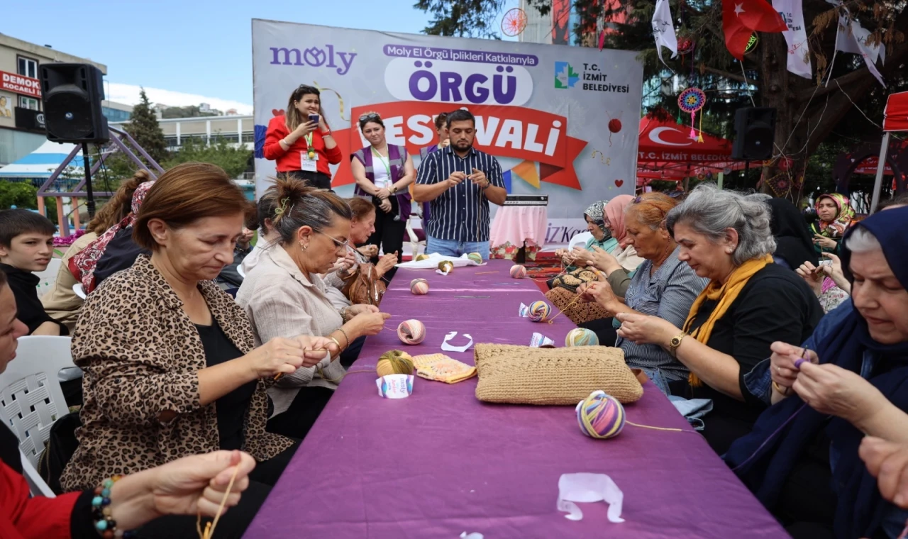 Kocaeli İzmit’te renkli ’örgü’