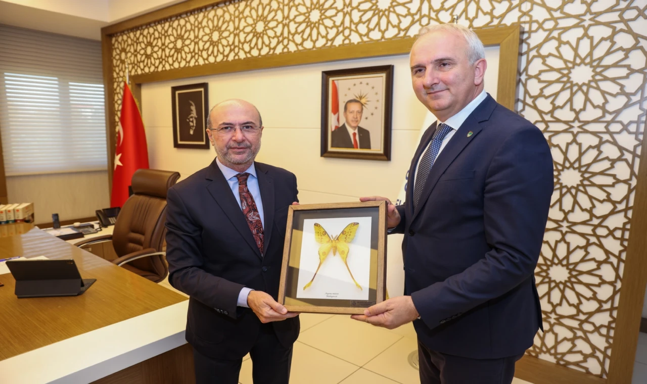 Konya’da Selçuklu ve Teşani arasında kardeşlik köprüsü güçleniyor